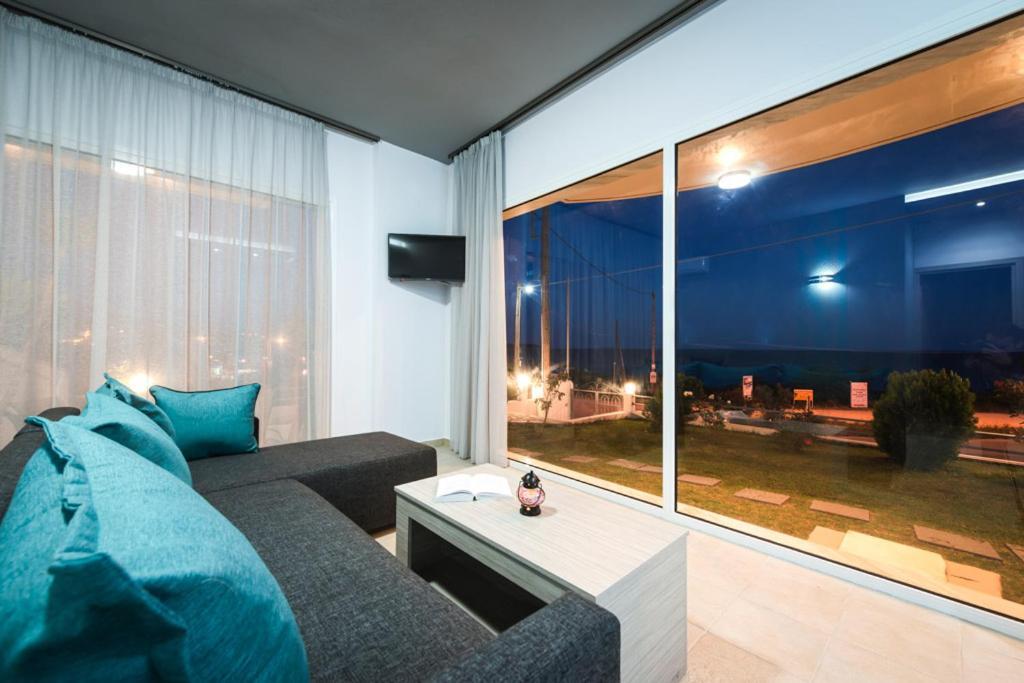 فيلا El Mare Seaside Retreats - Bespoke Luxury Getaways يميناريا المظهر الخارجي الصورة